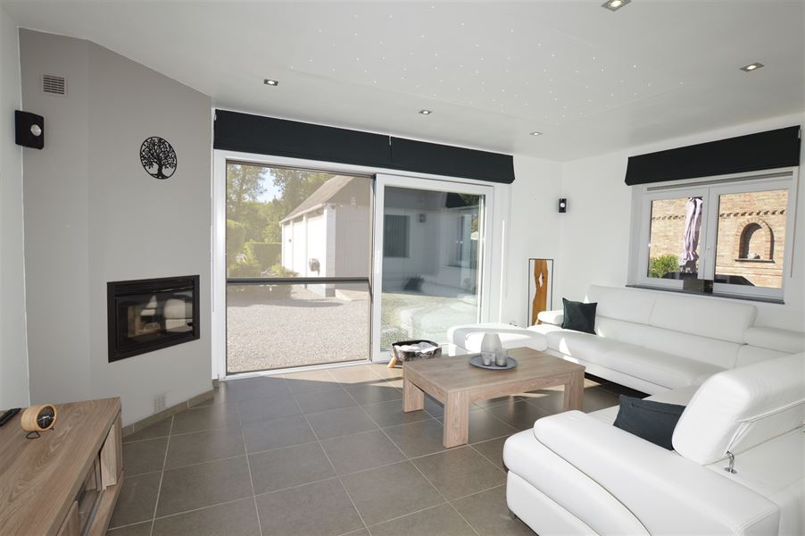 Maison 4 façades rénovée