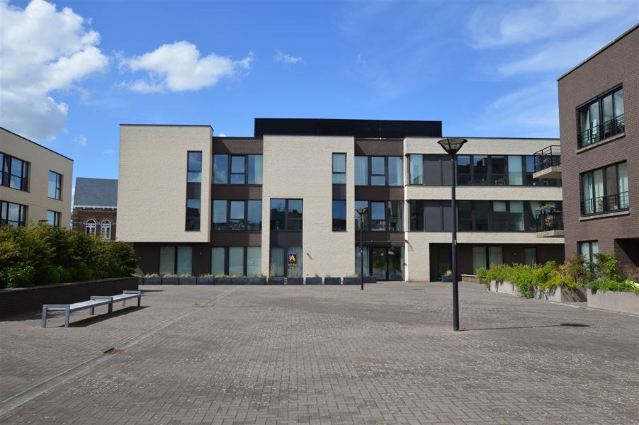 Studio avec terrasse