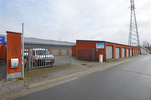Ensemble de 10 garages