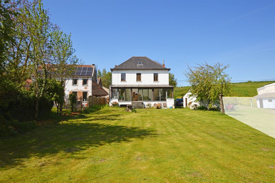 Maison 4 façades