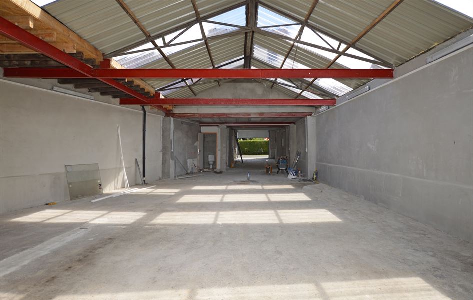 Garage / Entrepôt