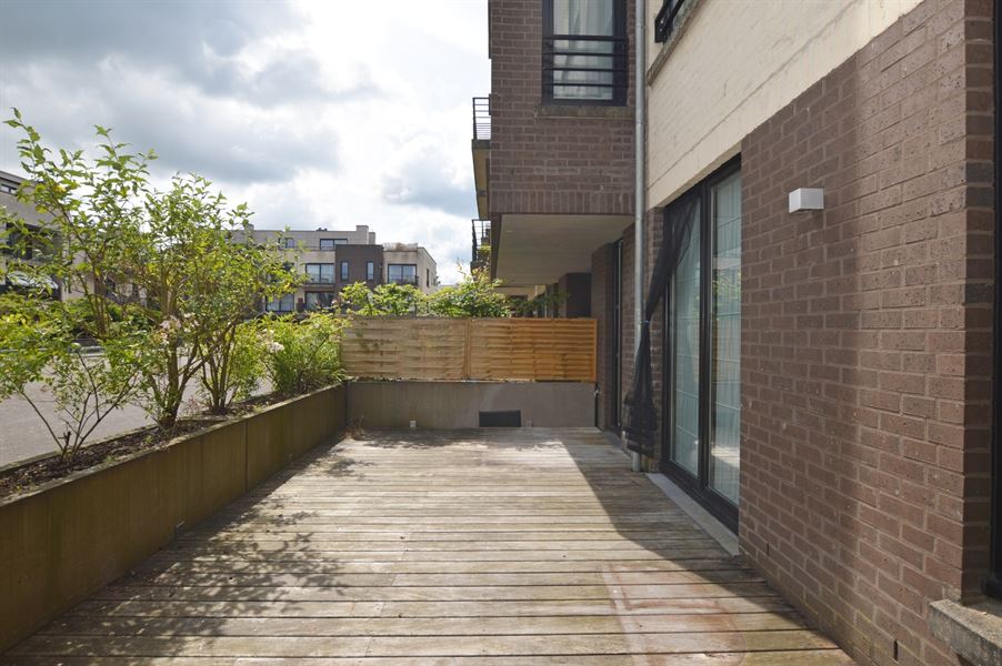 Rez-de-Chaussée avec terrasse