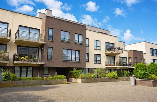 Rez-de-Chaussée avec terrasse