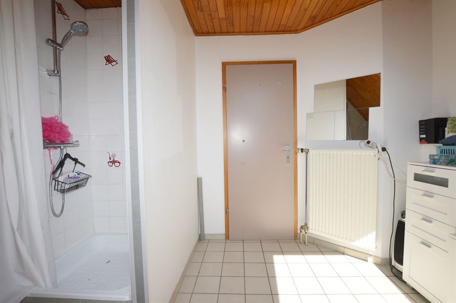 Villa lumineuse avec 3 chambres et un garage 2 voitures