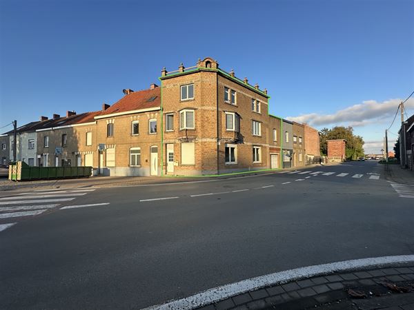 Immeuble avec 3 appartements