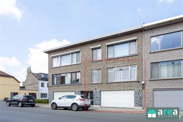 VERKOCHT! - Duplex appartement met ruime tuin !