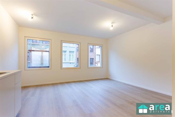 Opbrengsteigendom bestaande uit 2 units!