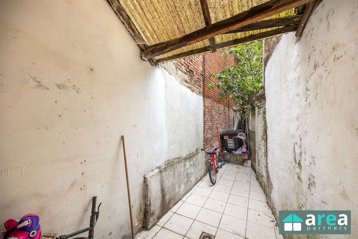 Woning met 4 slpk en koer!