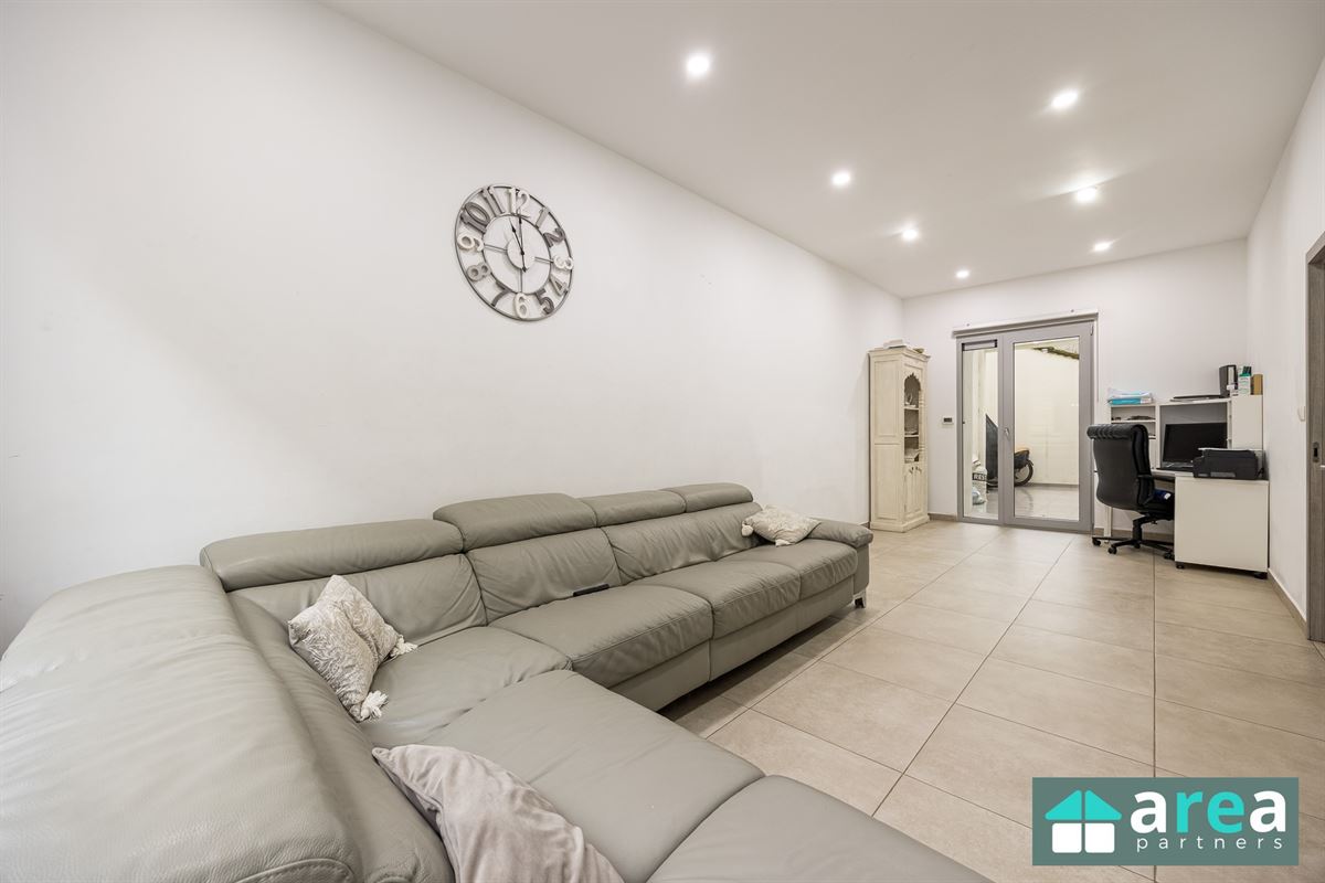 Moderne en Ruime woning met 4 slaapkamers!