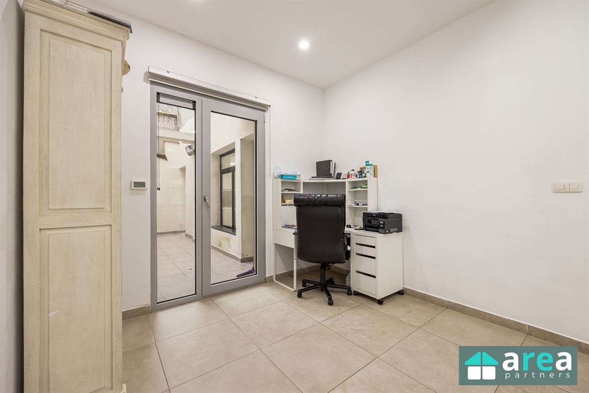 Moderne en Ruime woning met 4 slaapkamers!