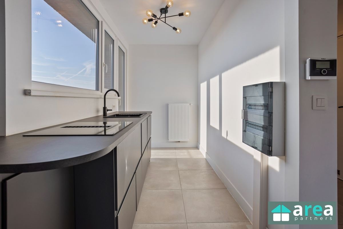 Volledig gerenoveerd 2-slpk- appartement!