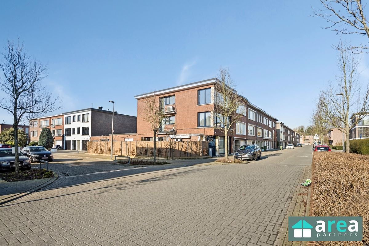 Volledig gerenoveerd 2-slpk- appartement!