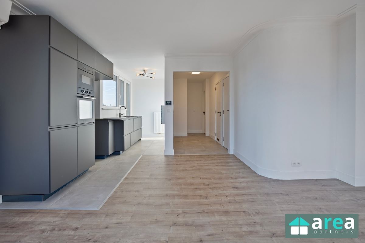 Volledig gerenoveerd 2-slpk- appartement!