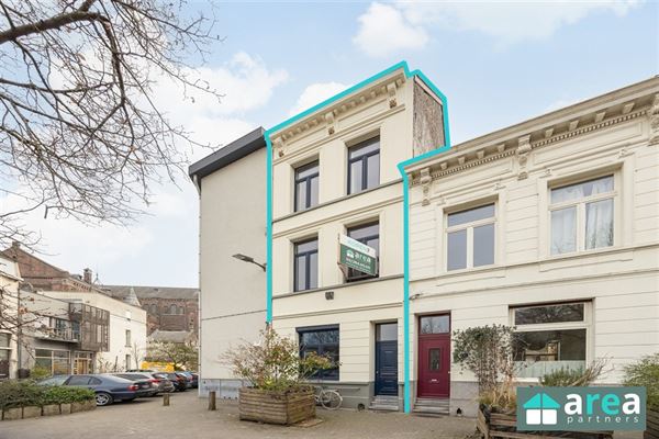 VERKOCHT! - Woning met potentieel aan het Krugerplein!