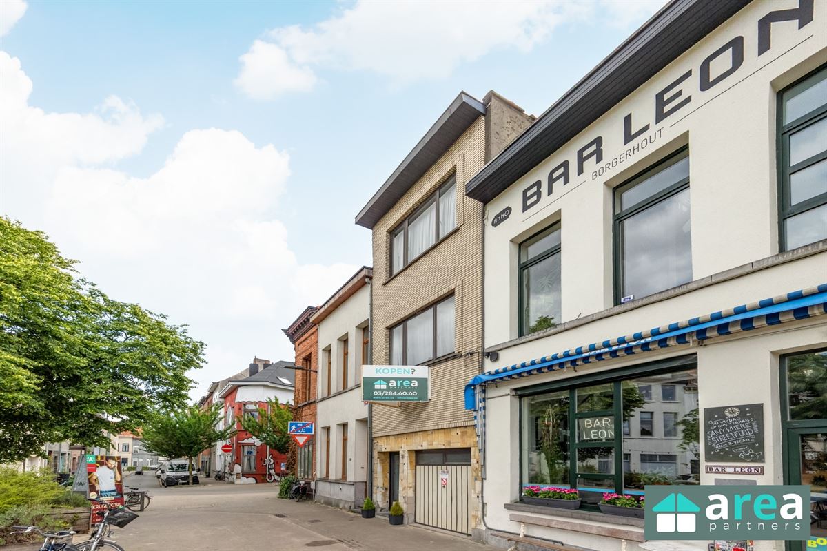 Gezellige woning met garage aan het Krugerplein!