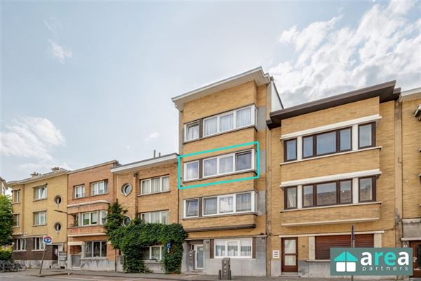 Op te frissen 2 slaapkamer appartement