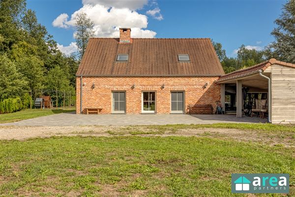 Vrijstaande gezinswoning met 6.250 m² groen paradijs in Ranst