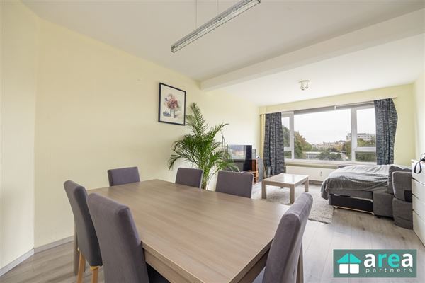 2 slaapkamer appartement in gezellige buurt!