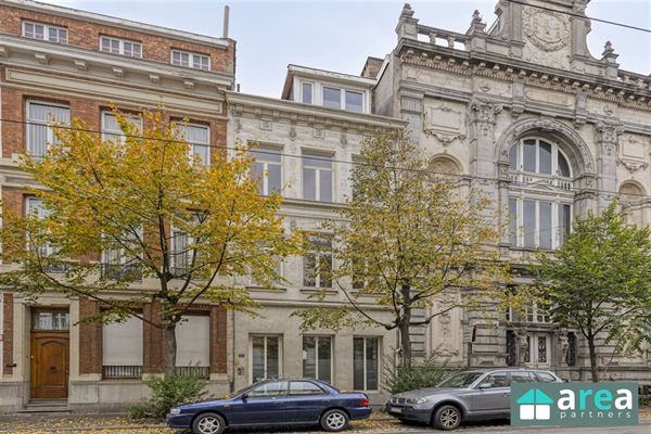 CHARMANTE TWEEWOONST OP TOPLOCATIE!