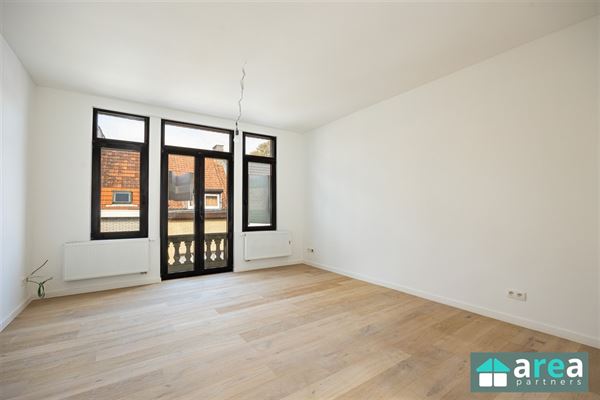 Modern gerenoveerd 1 slaapkamer appartement!