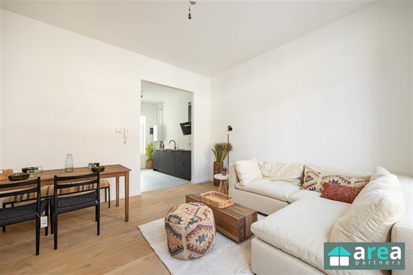 Modern gerenoveerd 1 slaapkamer appartement!