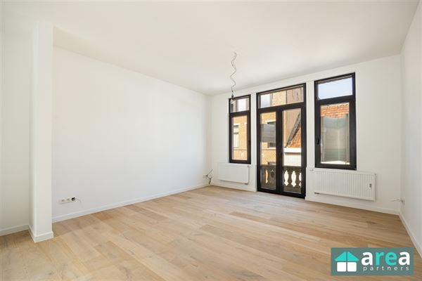 Modern gerenoveerd 1 slaapkamer appartement!