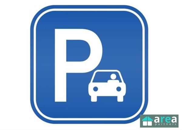 2 Ondergrondse autostaanplaatsen op toplocatie!