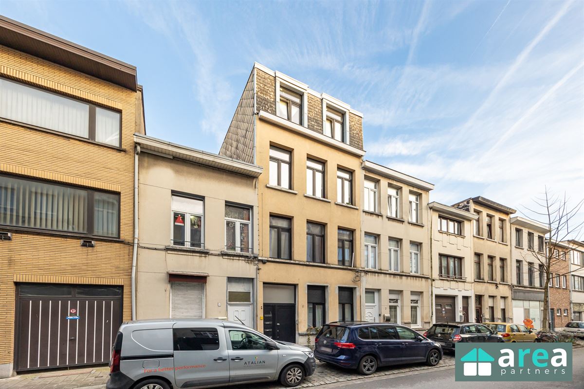 Opbrengsteigendom bestaande uit 4 units!