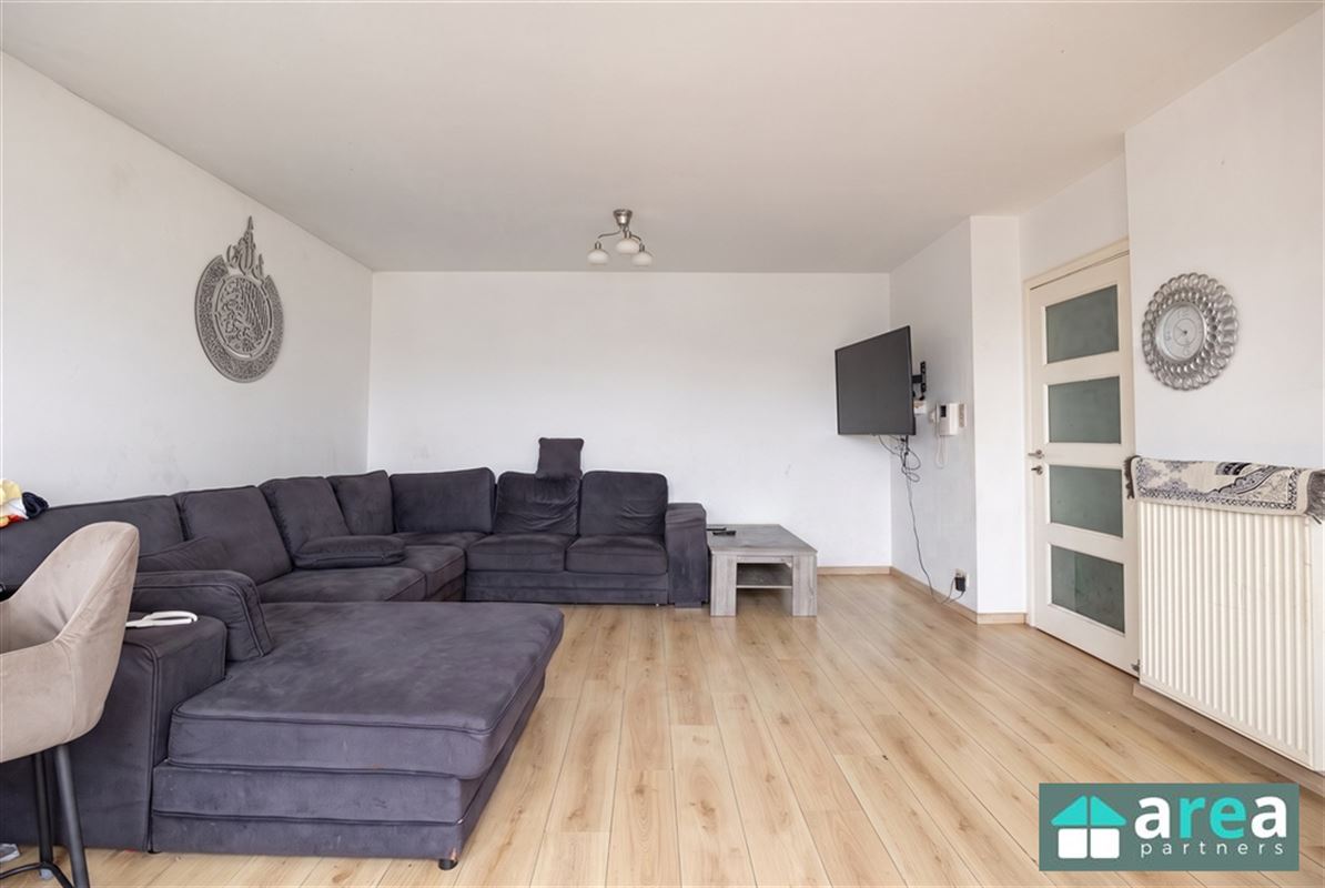 Ruim appartement met 3 slaapkamers en terras!