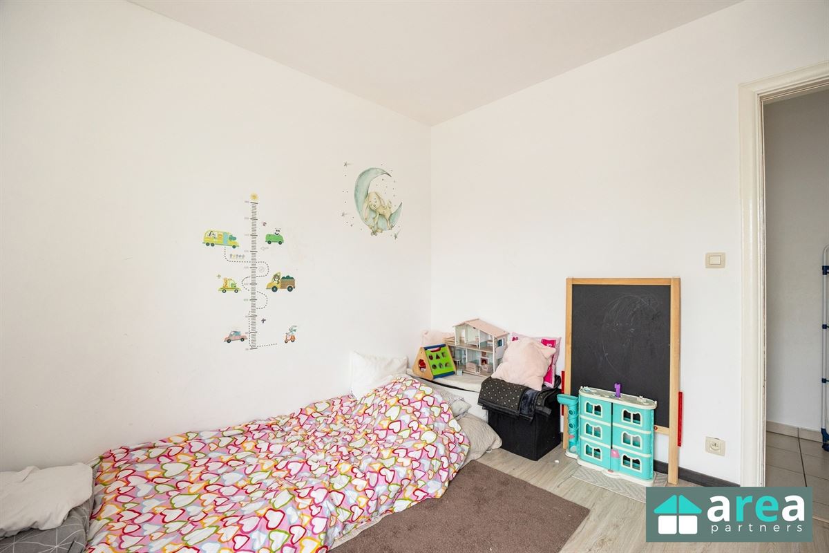 Ruim appartement met 3 slaapkamers en terras!