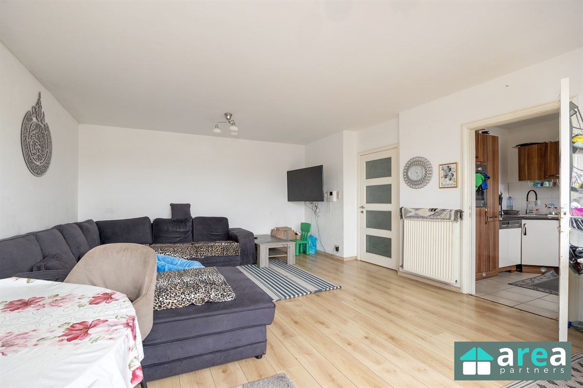 Ruim appartement met 3 slaapkamers en terras!