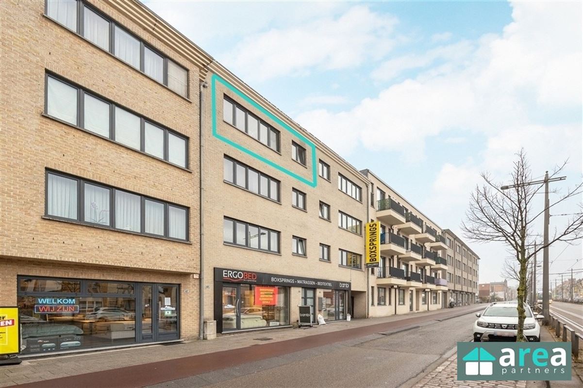 Ruim appartement met 3 slaapkamers en terras!