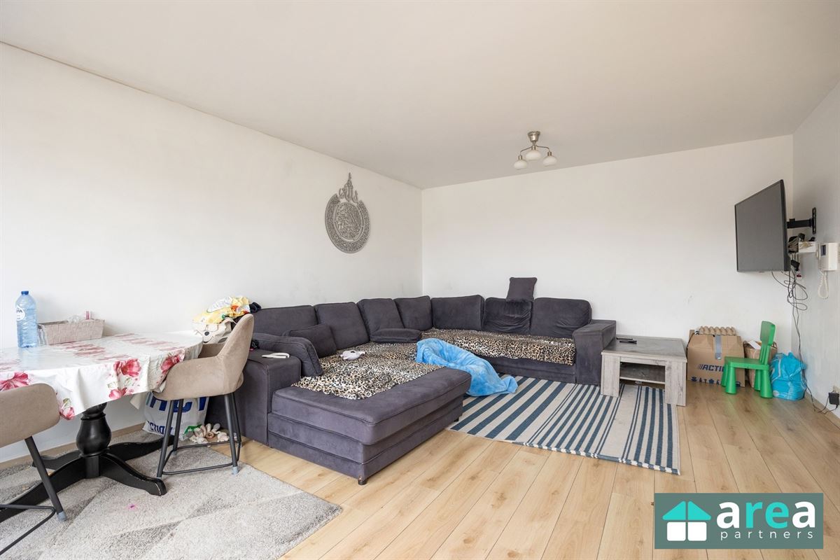 Ruim appartement met 3 slaapkamers en terras!