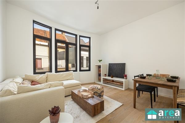 Modern gerenoveerd 1 slaapkamer appartement!