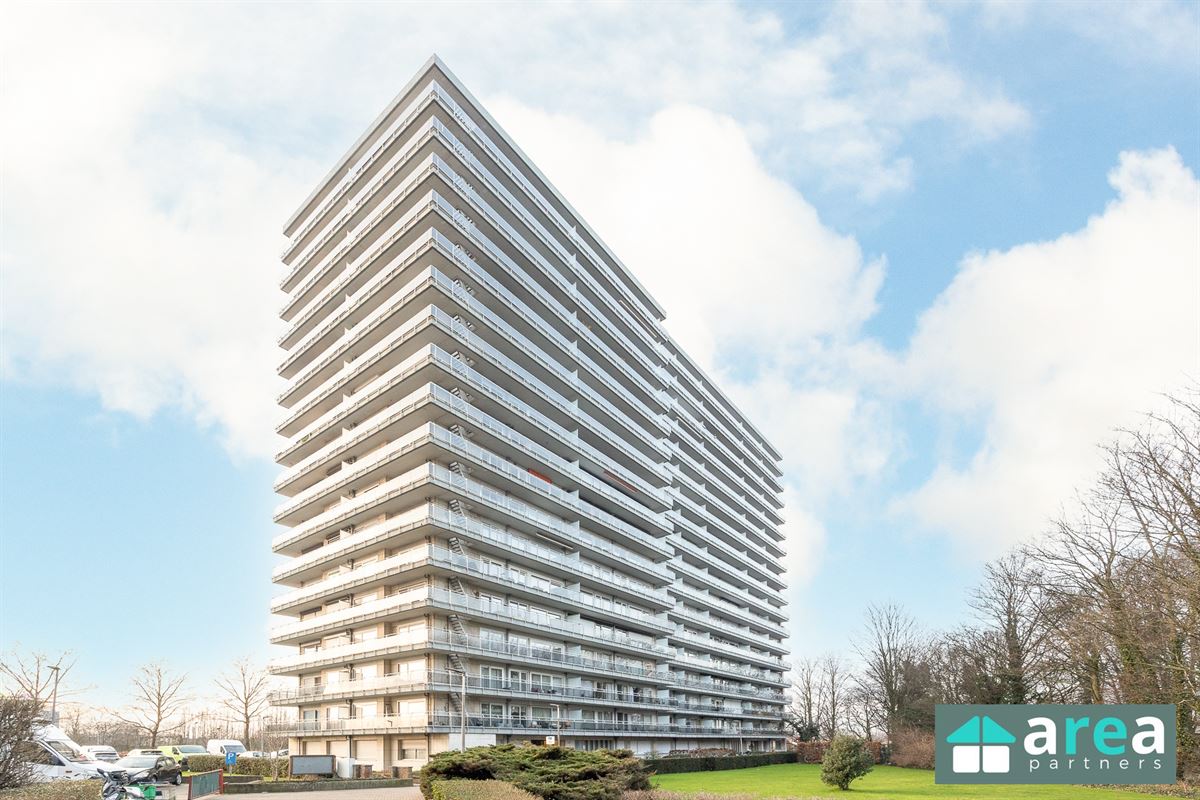 Hoekappartement met 2 slpk en terras