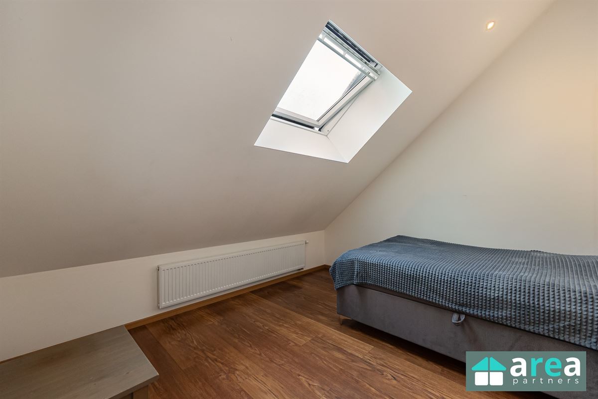 Ruime gerenoveerde woning met tuin!
