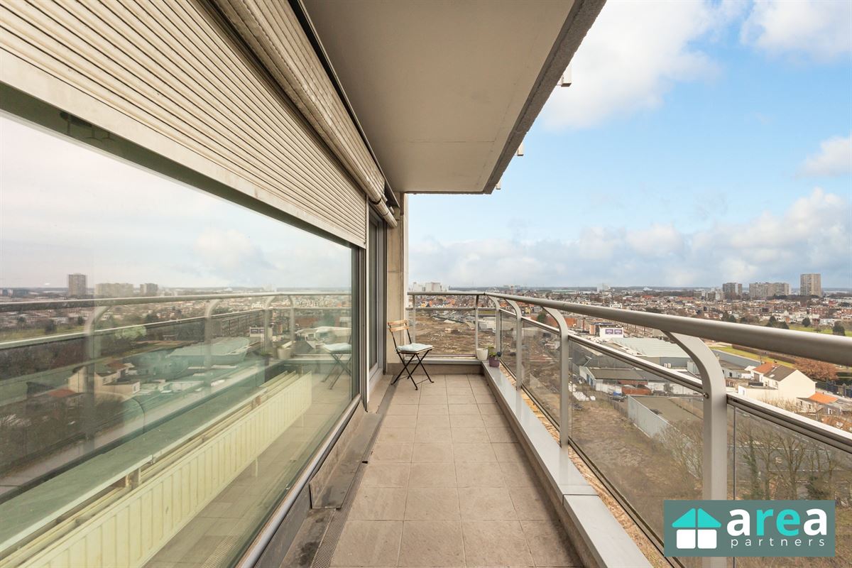 Hoekappartement met 2 slpk en terras