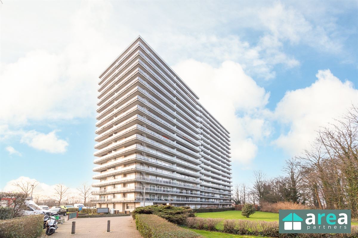 Hoekappartement met 2 slpk en terras