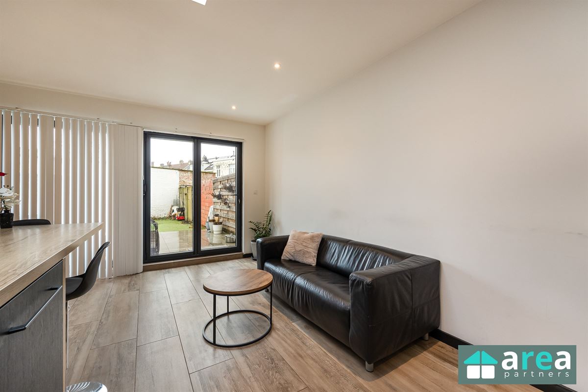 Ruime gerenoveerde woning met tuin!