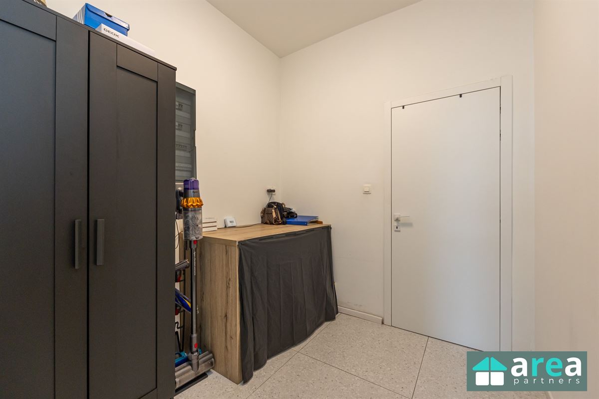 Ruime gerenoveerde woning met tuin!