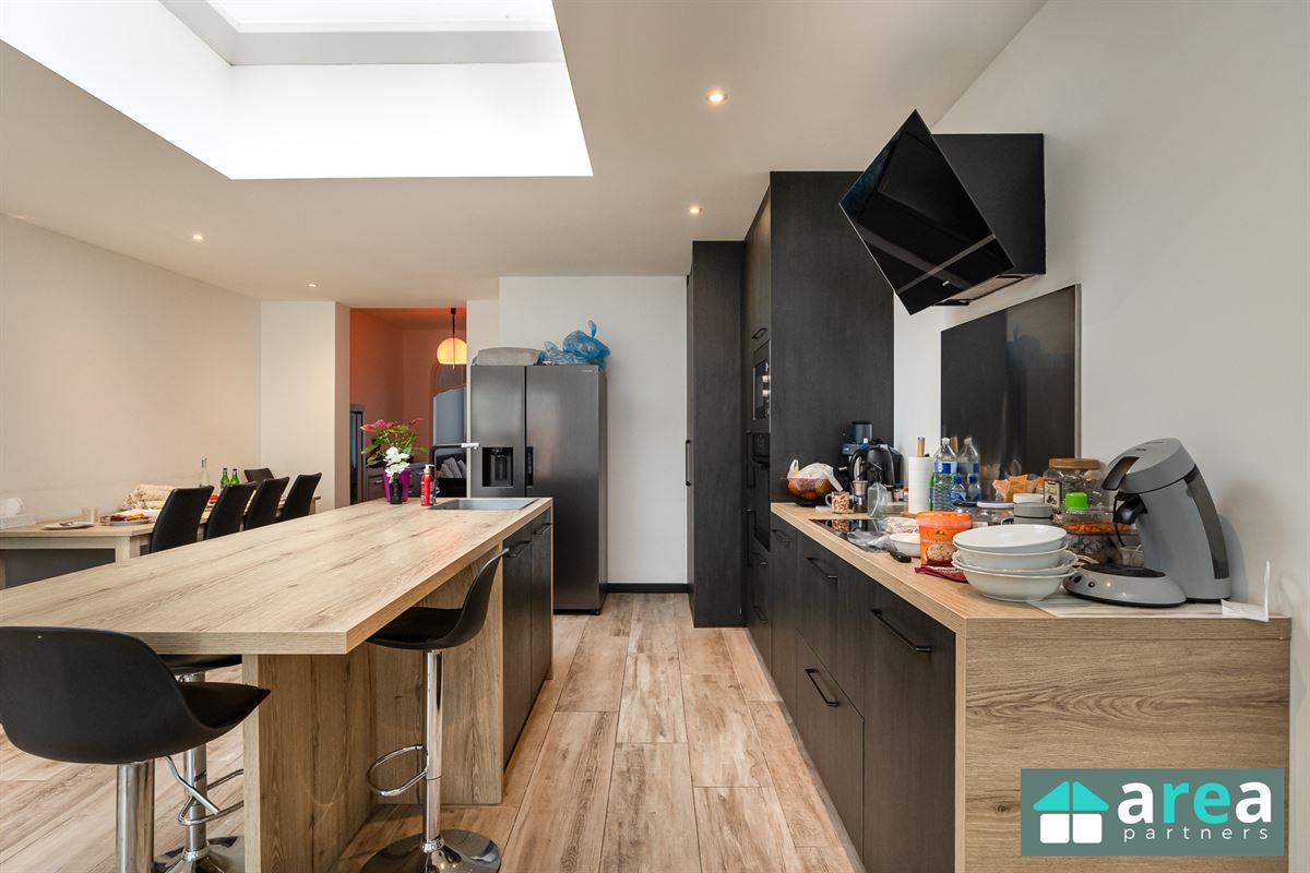 Ruime gerenoveerde woning met tuin!