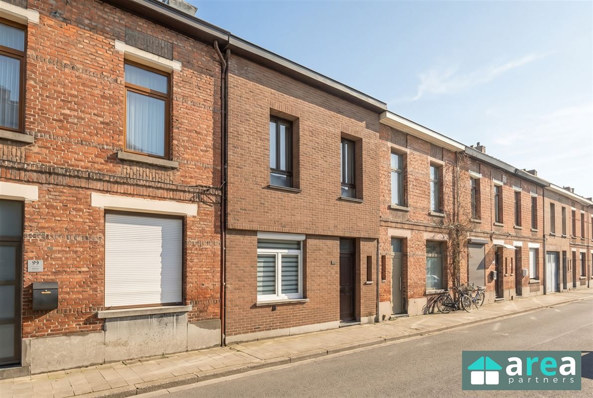 Instapklare gezinswoning met 4 slpk. én tuin in Sint-Niklaas!