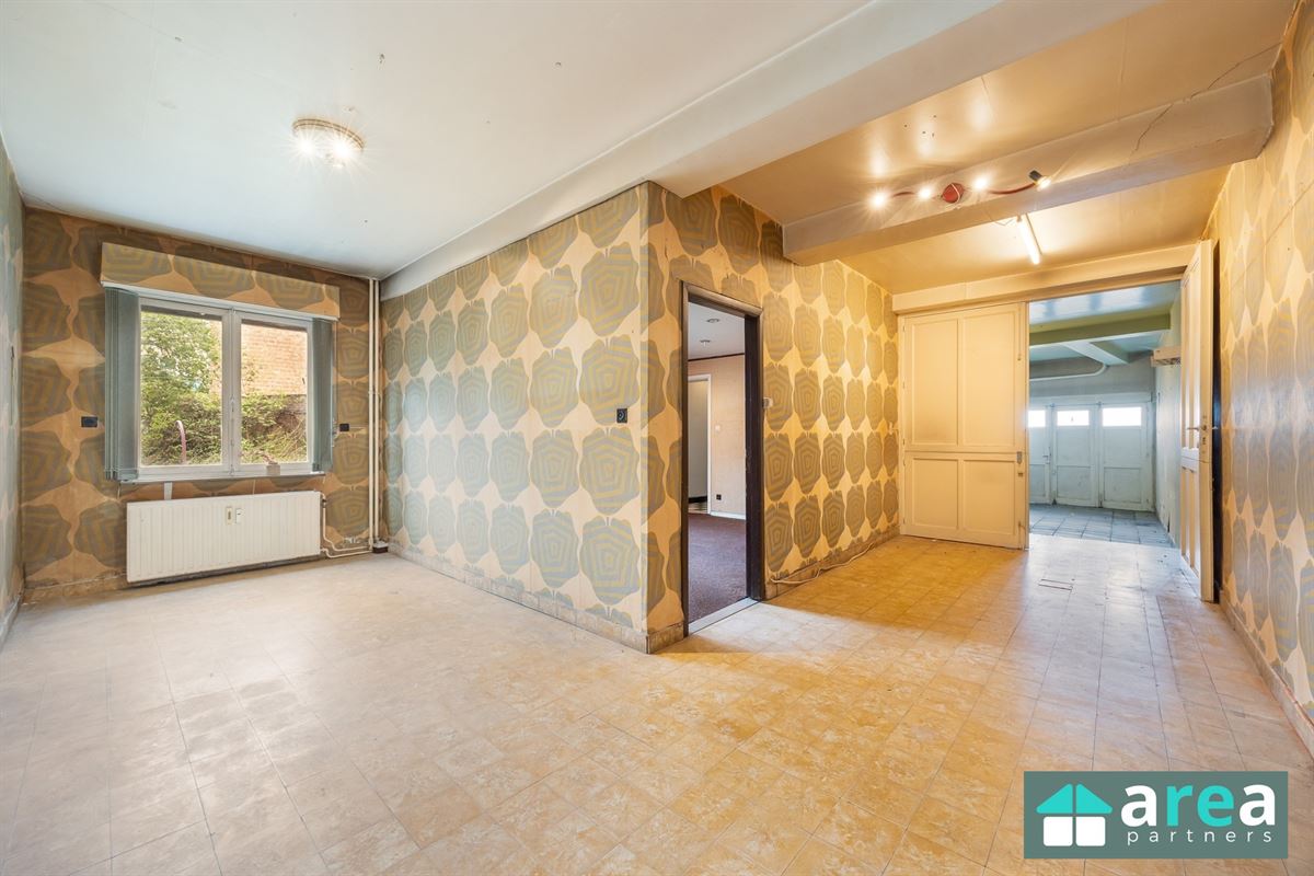 Gelijkvloersappartement van 224,58m² met garage en tuin!