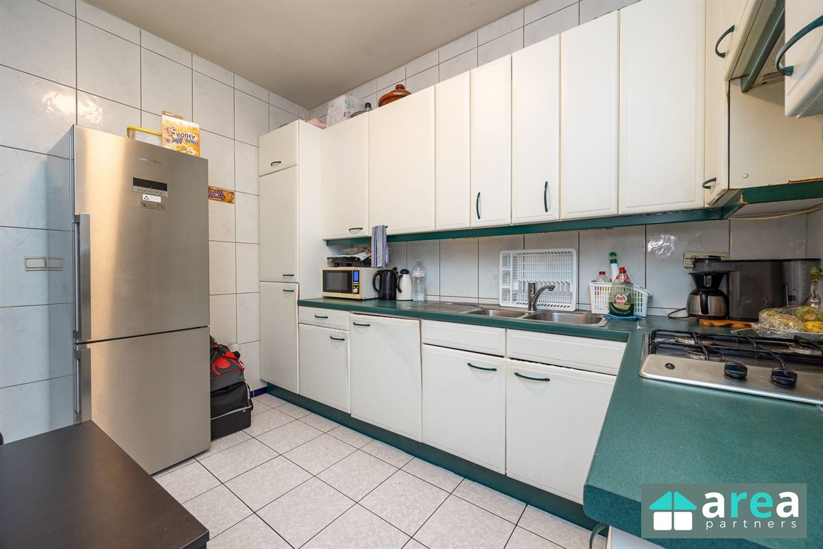 Ruime woning met 6 slpk en koer!