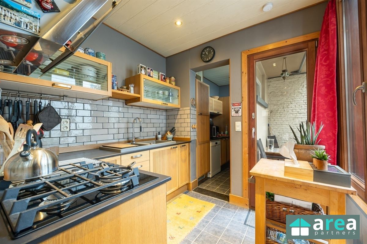 Prachtig herenhuis met 5 slpk., stadskoer én terrassen!
