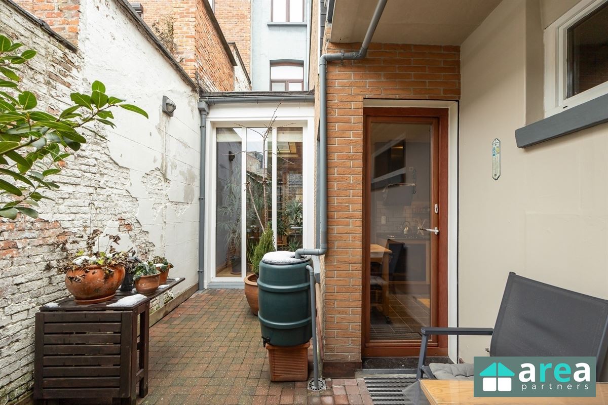 Prachtig herenhuis met 5 slpk., stadskoer én terrassen!