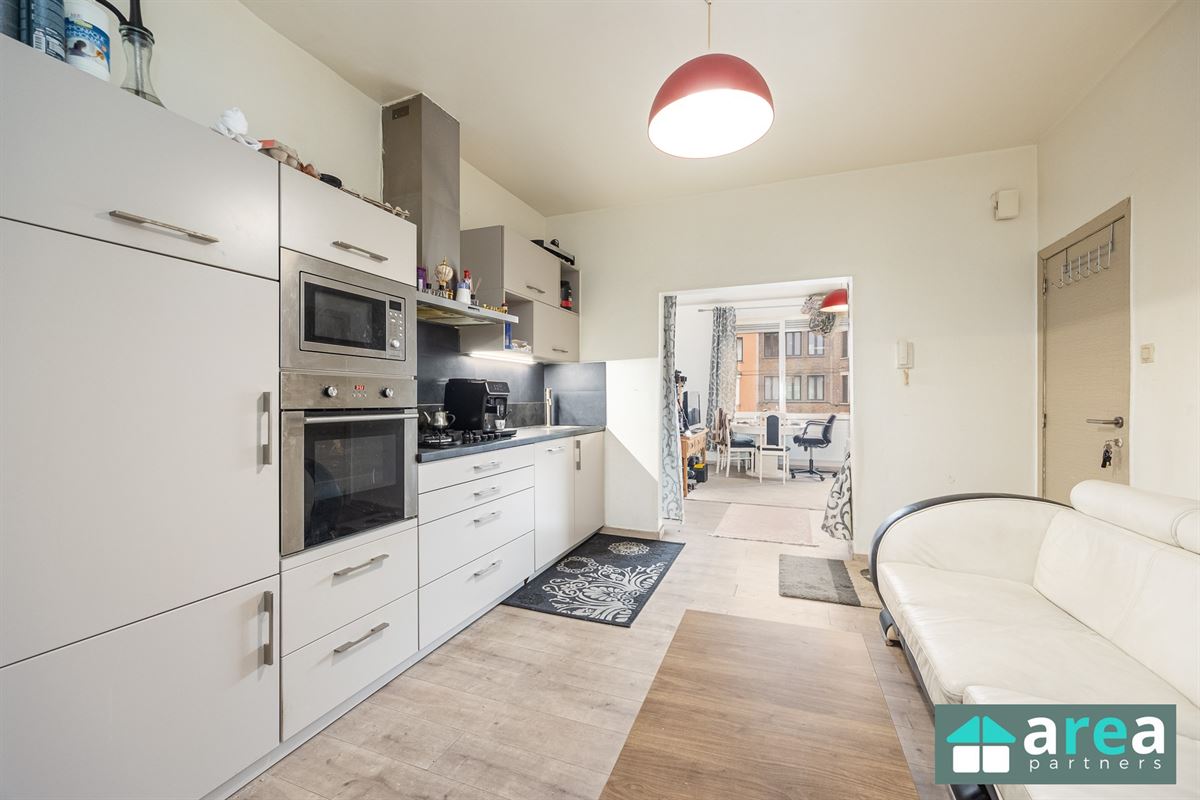 Instapklaar appartement met 2 slpk!