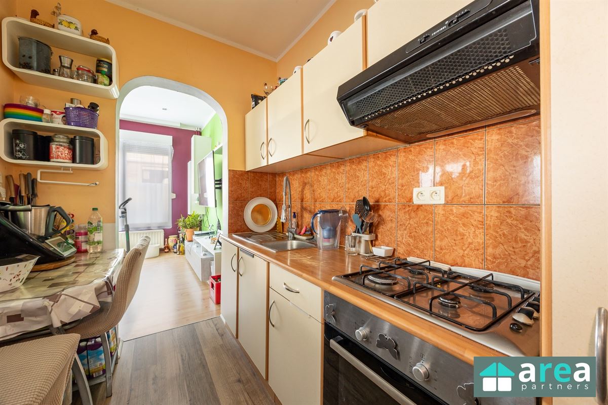 Op te frissen woning met 4 slpk op toplocatie!