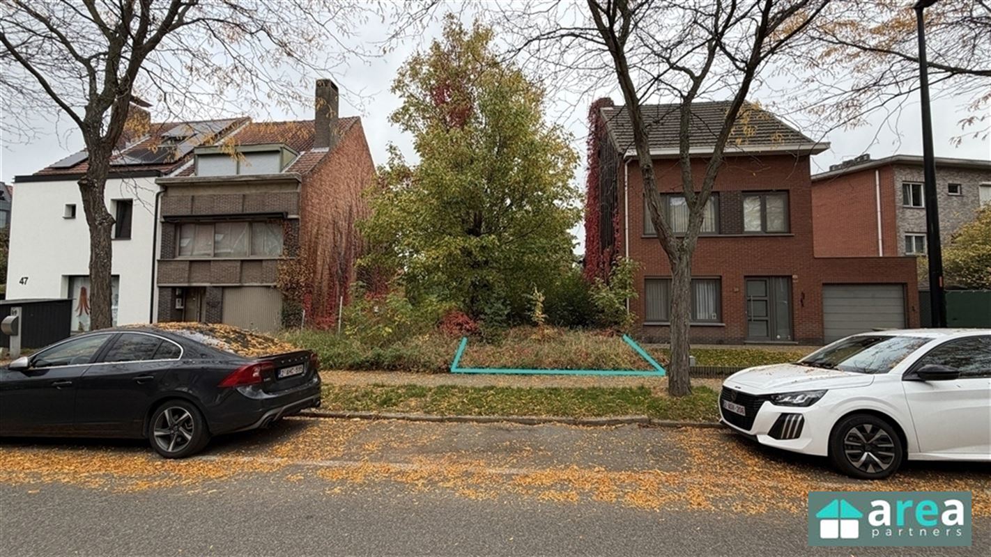 Interessante bouwgrond in rustige en gegeerde buurt!