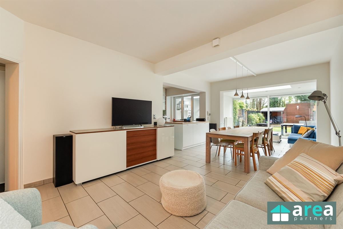 Ruime lichtrijke woning met tuin, 3 slpks mogelijks 5 slpks!